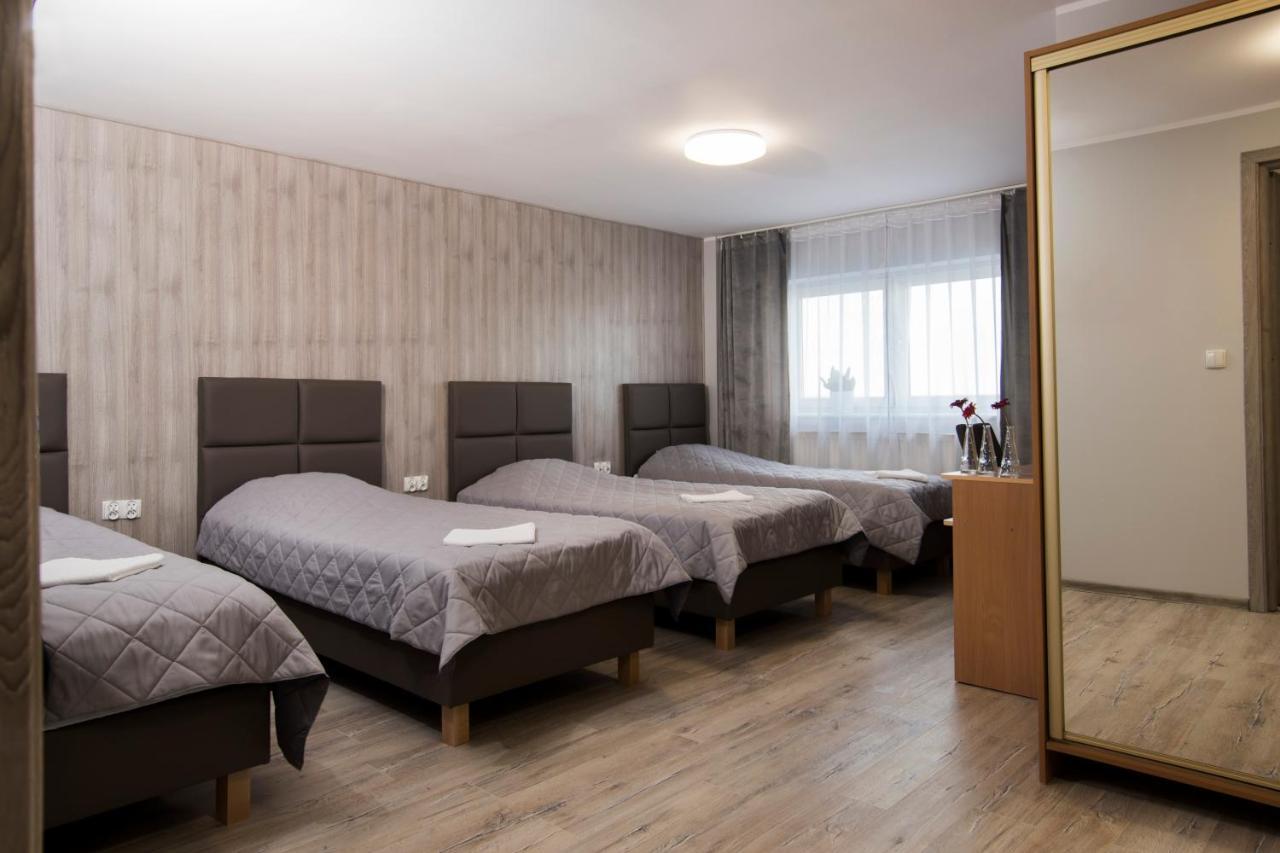 Western Hills Гданск Екстериор снимка